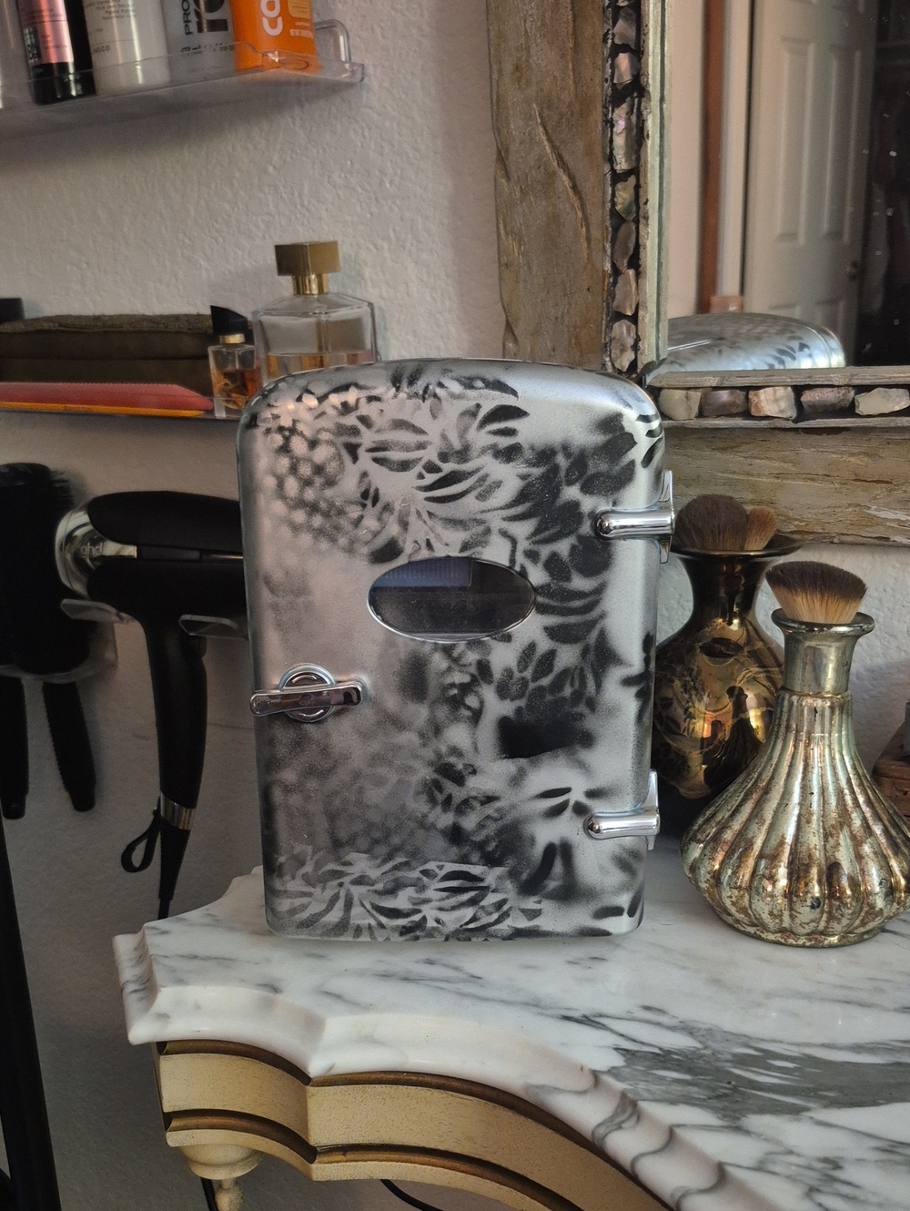 Mini Fridge For Skin Care - Custom Fridgaire